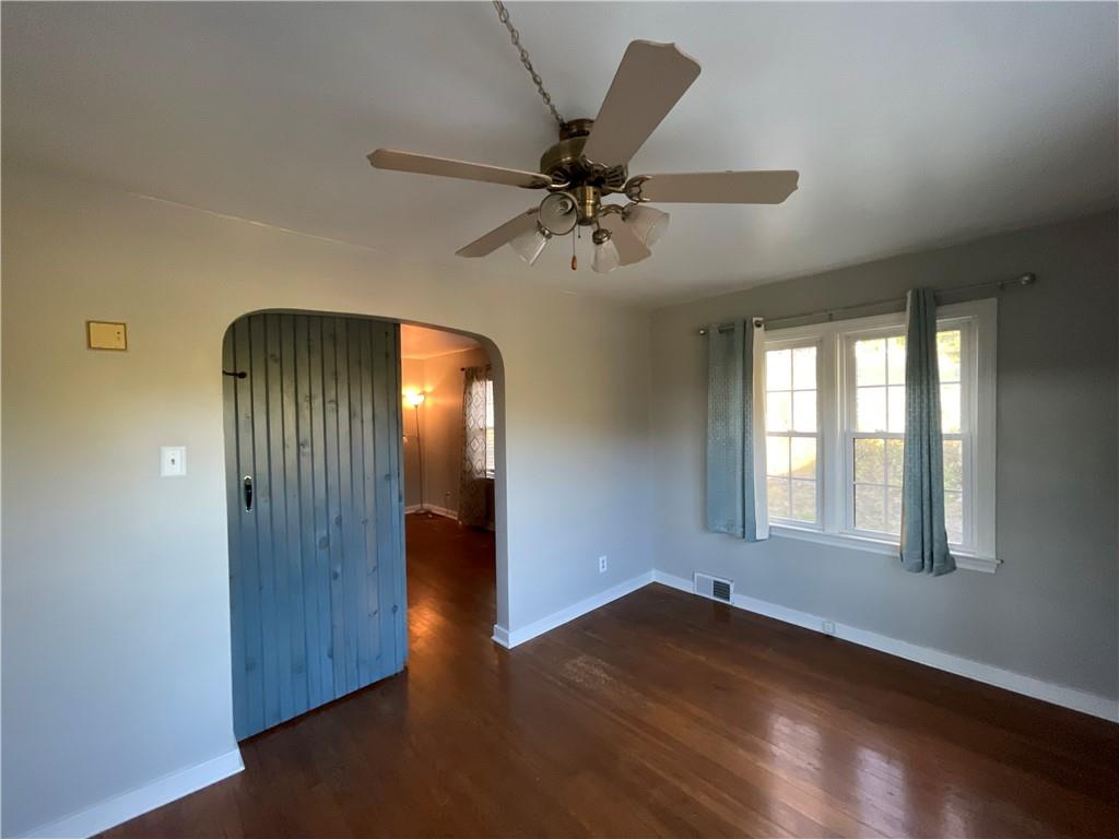 809 Locust Avenue Washington, PA 15301 - Photo 9 of 27 wooden floor in an empty room with a window