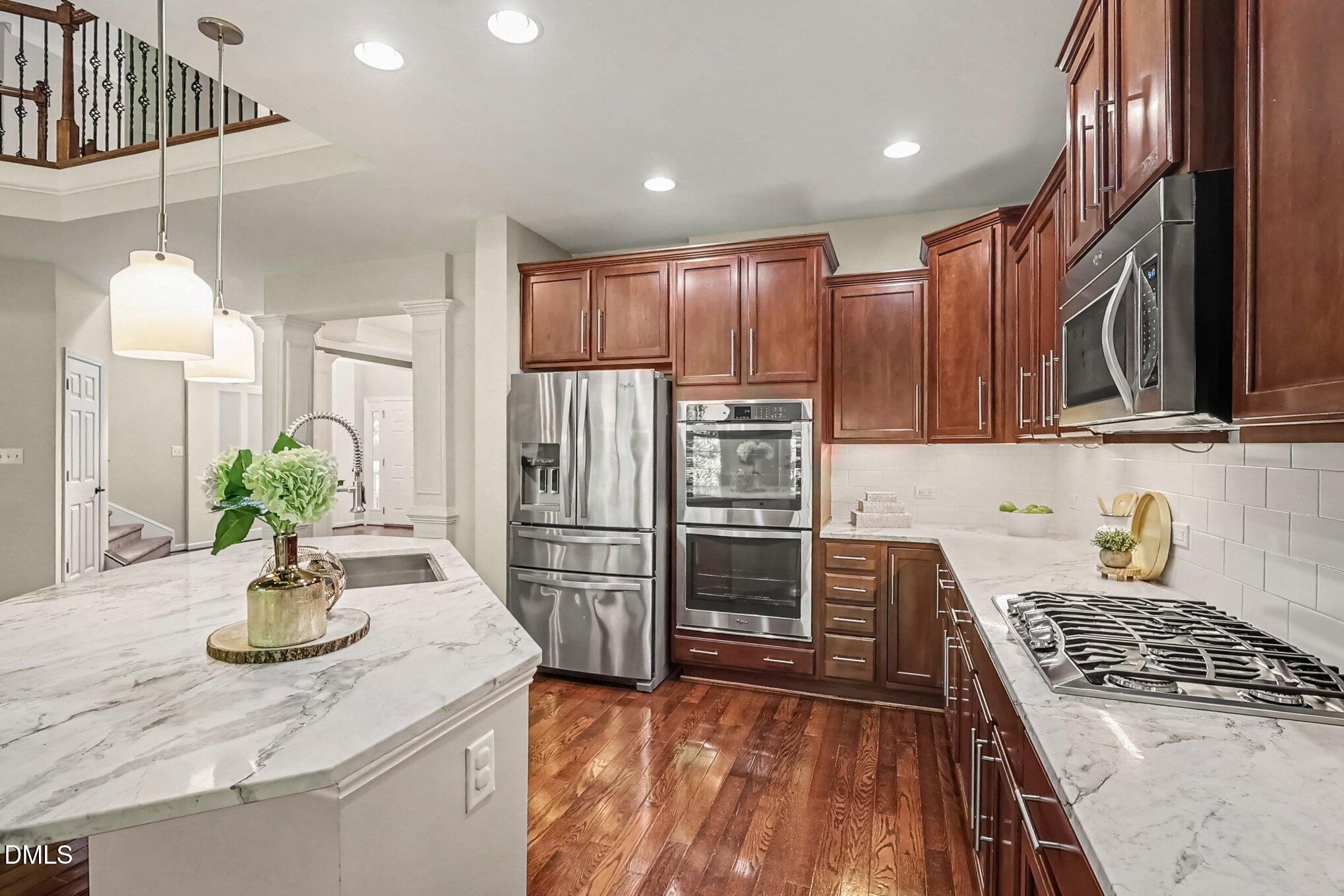 4013 Red Grape Drive Raleigh, NC 27607 - Photo 7 of 27 007_file_7173