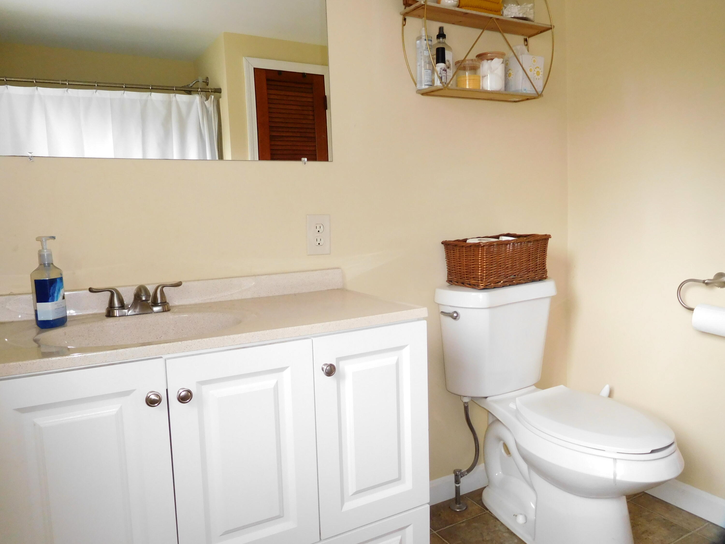 190 Stetson Road Lewiston, ME 04240 - Photo 9 of 18 10