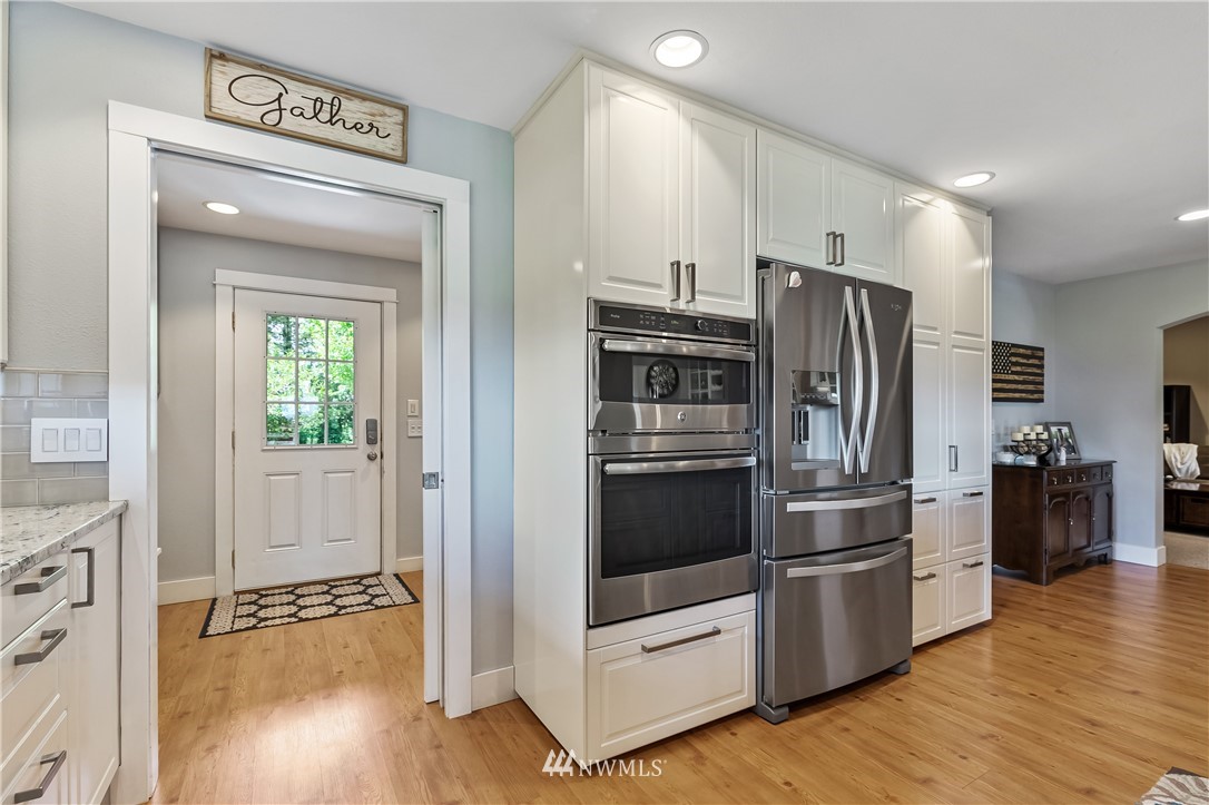 7031 Dahlberg Road Ferndale, WA 98248 - Photo 11 of 40 Gallery Image 11