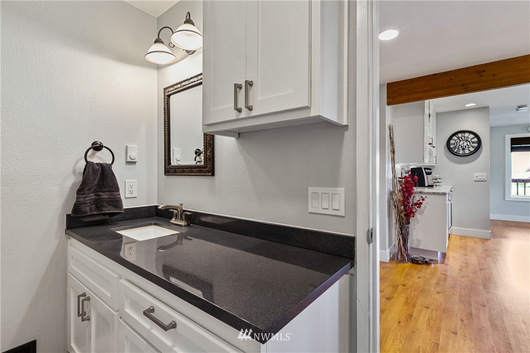 7031 Dahlberg Road Ferndale, WA 98248 - Photo 15 of 40 Gallery Image 15