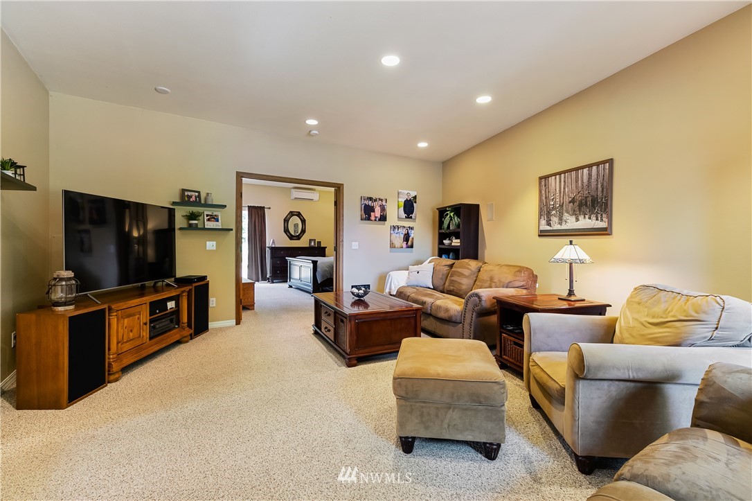 7031 Dahlberg Road Ferndale, WA 98248 - Photo 18 of 40 Gallery Image 18