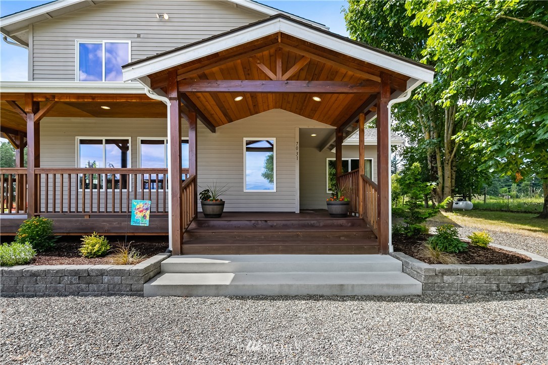 7031 Dahlberg Road Ferndale, WA 98248 - Photo 3 of 40 Gallery Image 3