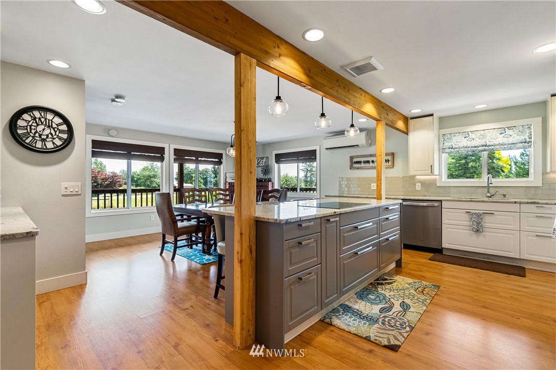 7031 Dahlberg Road Ferndale, WA 98248 - Photo 9 of 40 Gallery Image 9