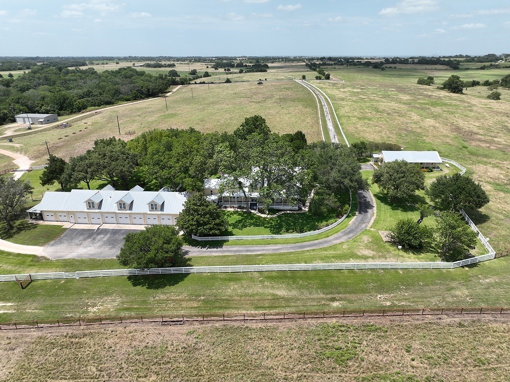 10398 Adamcik Road Weimar, TX 78962 - Photo 2 of 30 Gallery Image 2