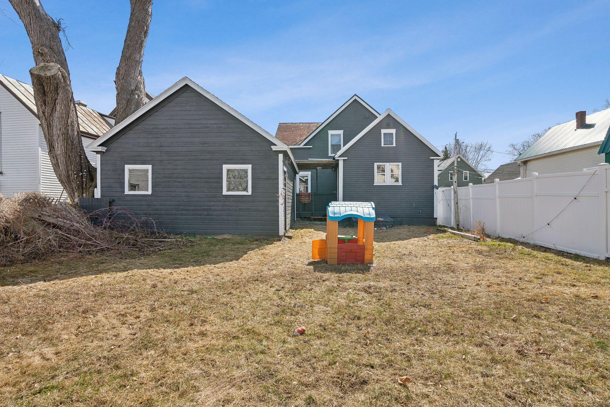 5 Gray Street Waterville, ME 04901 - Photo 8 of 32 8_DSC06282
