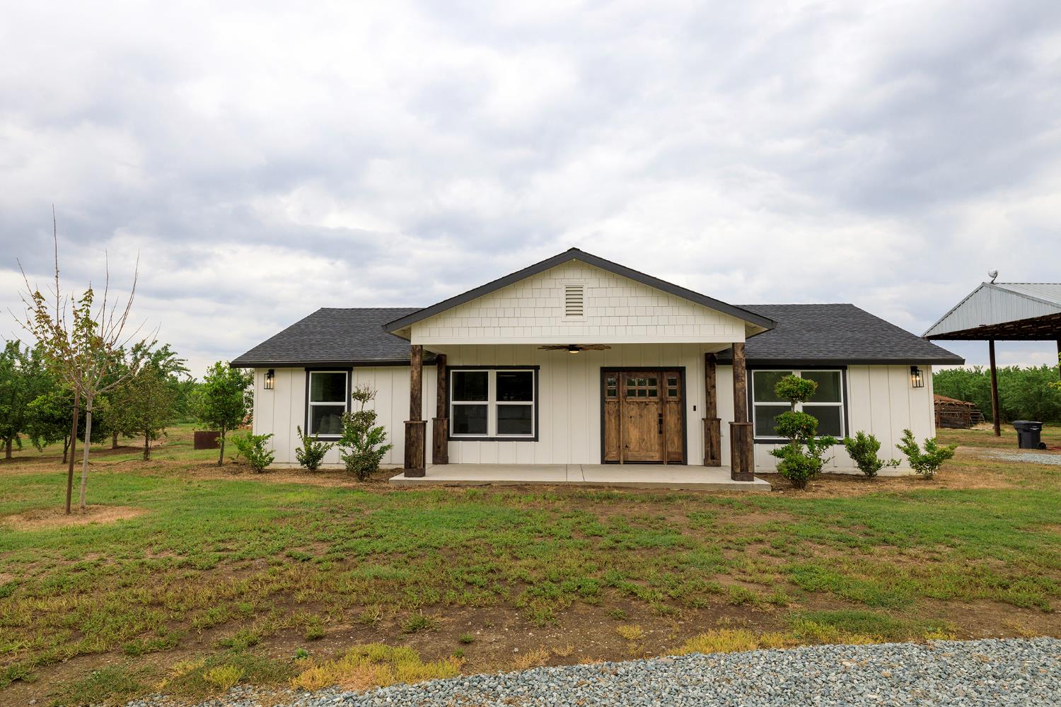 1342 Hickman Road Hickman, CA 95323 - Photo 3 of 48