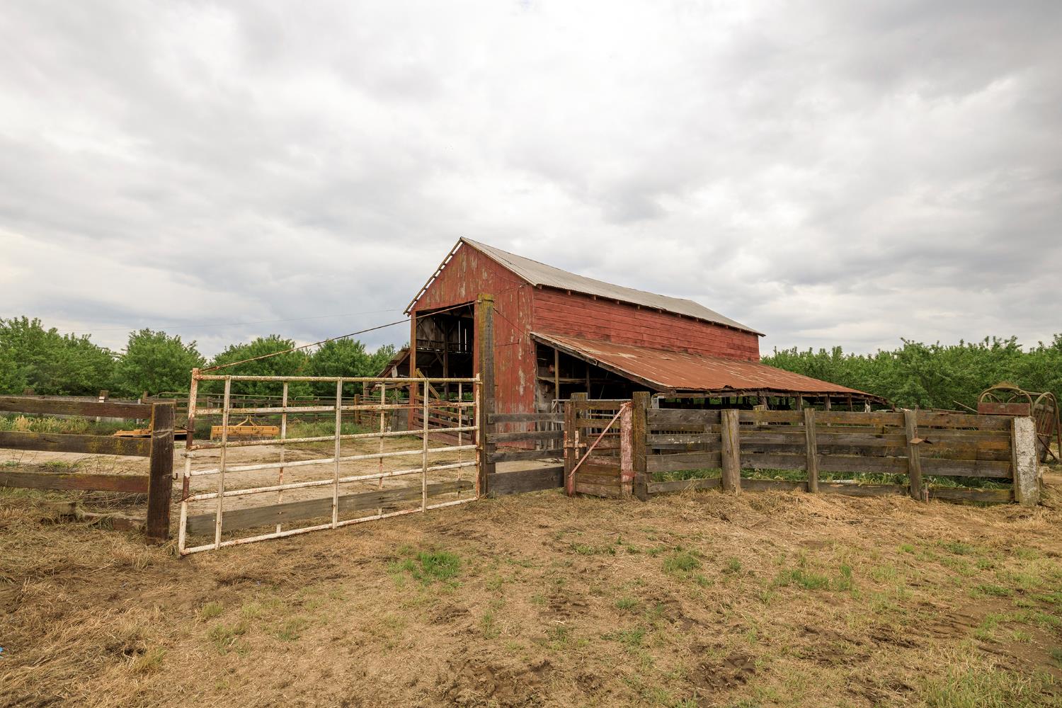 1342 Hickman Road Hickman, CA 95323 - Photo 44 of 48