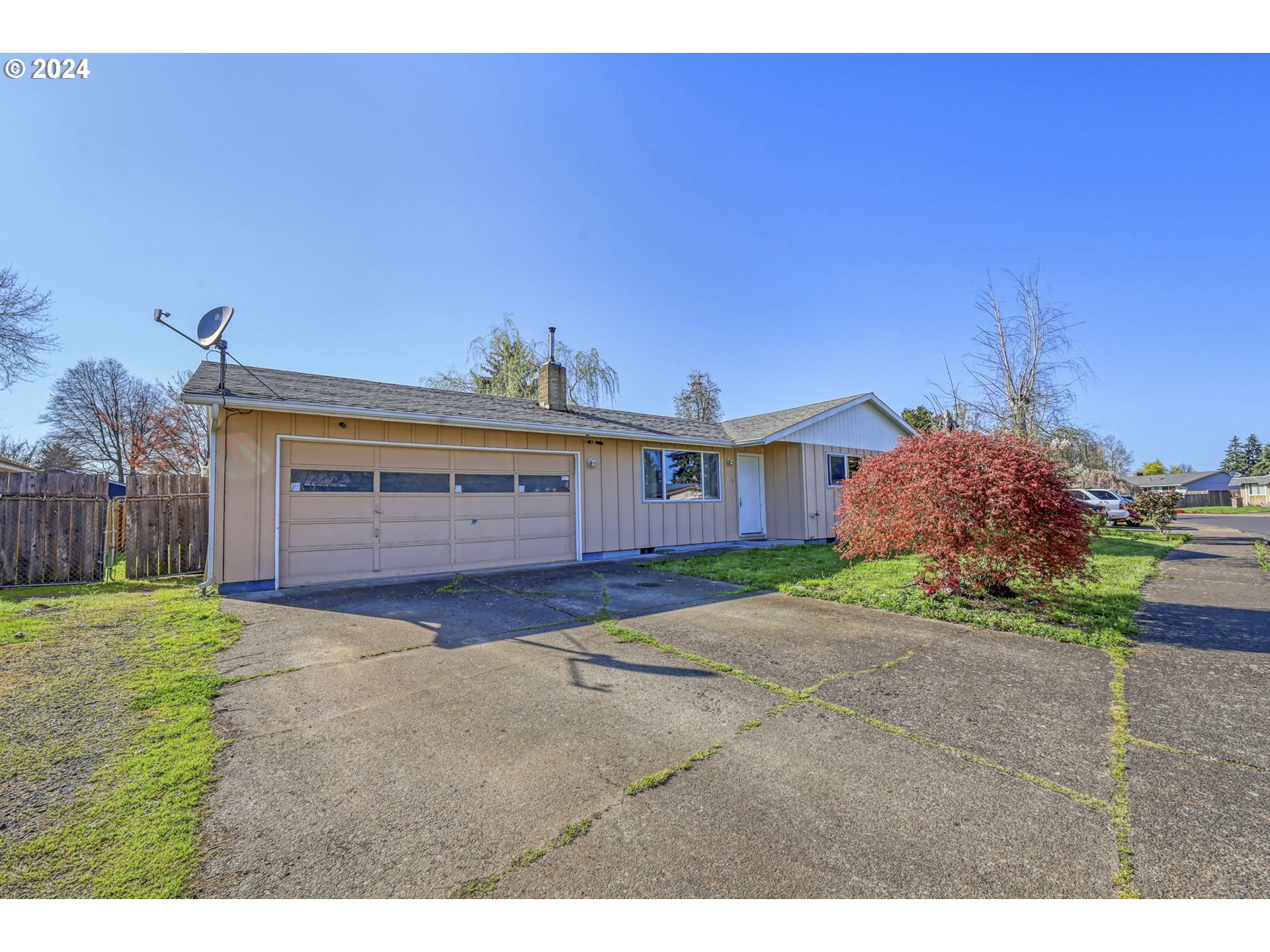 876 Welcome Way Eugene, OR 97402 - Photo 2 of 41 Gallery Image 2