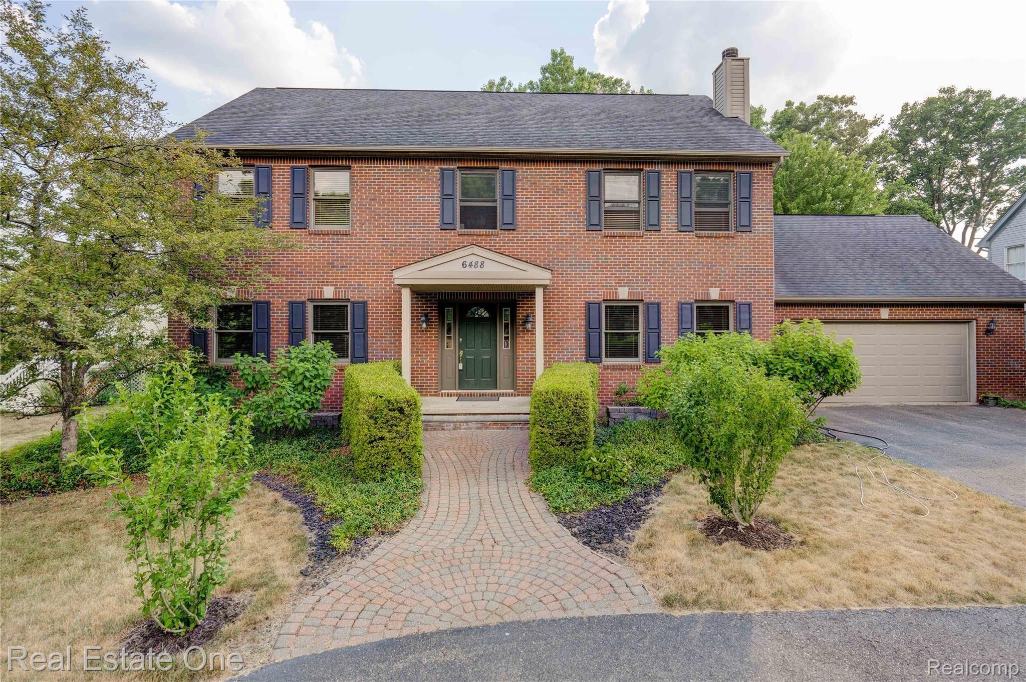 6488 Orion Road Rochester, MI 48306 - Photo 1 of 28 DSC08633_4_5.jpg