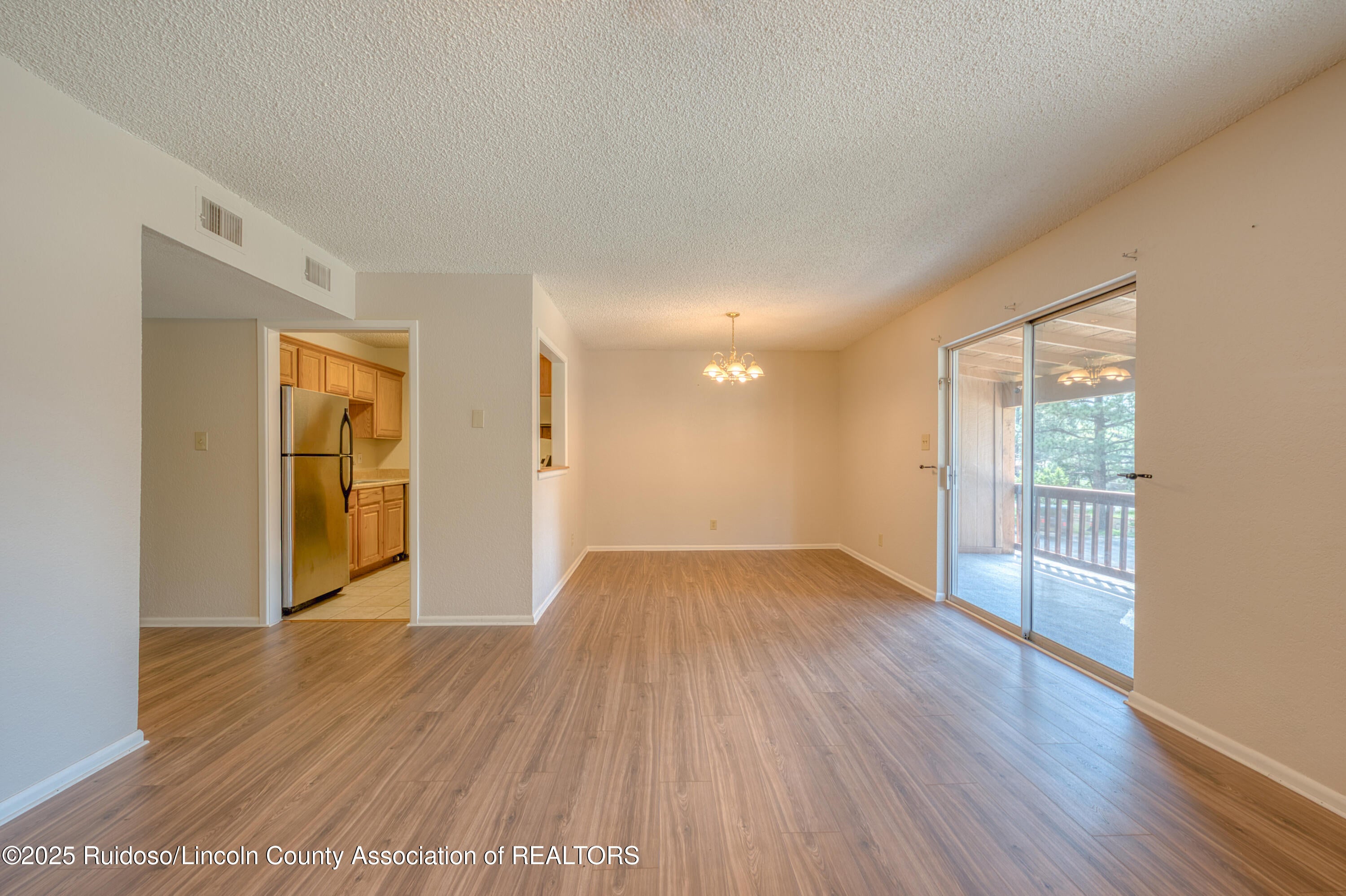 102 Raymond Buckner Drive, Unit 8 Ruidoso, NM 88345 - Photo 6 of 26 Gallery Image 6