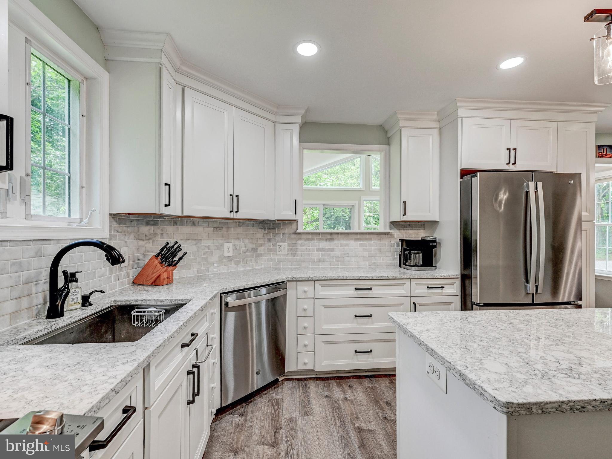 306 Kauffman Road Parkton, MD 21120 - Photo 6 of 37