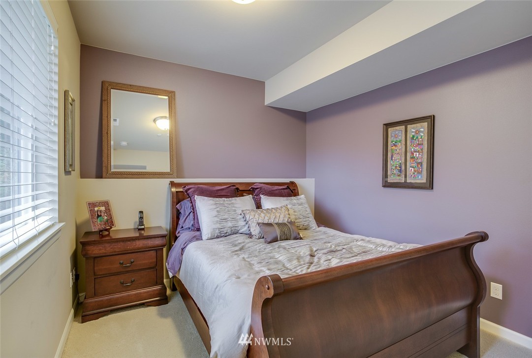 19618 94th Avenue Northeast Bothell, WA 98011 - Photo 20 of 22 Gallery Image 20