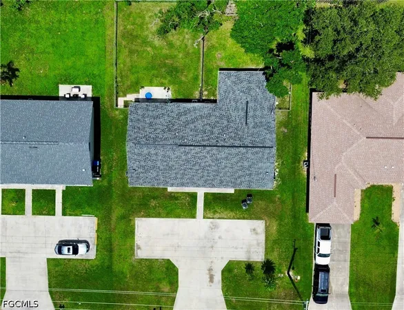 $1,345 | 1720 Southeast Santa Barbara Place, Cape Coral, FL 33990