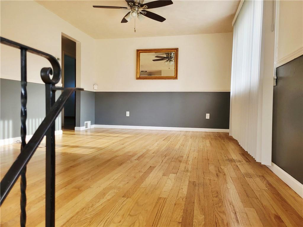 685 Pettigrew Road Irwin, PA 15642 - Photo 11 of 32 Nice shiny hardwood floors in living room