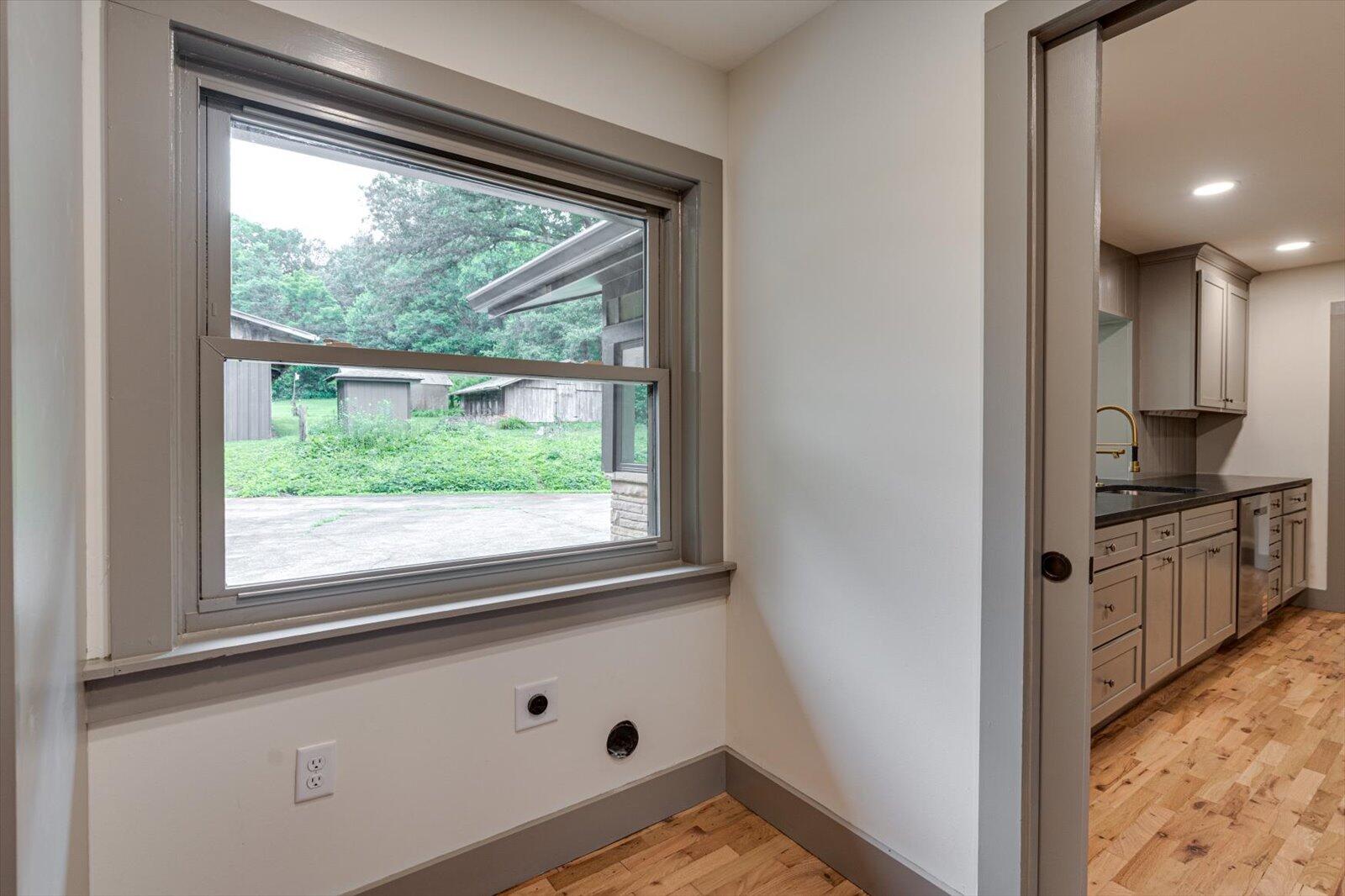 395 Robinson Lane Decatur, TN 37322 - Photo 18 of 54 25-395 Robinson Ln-24