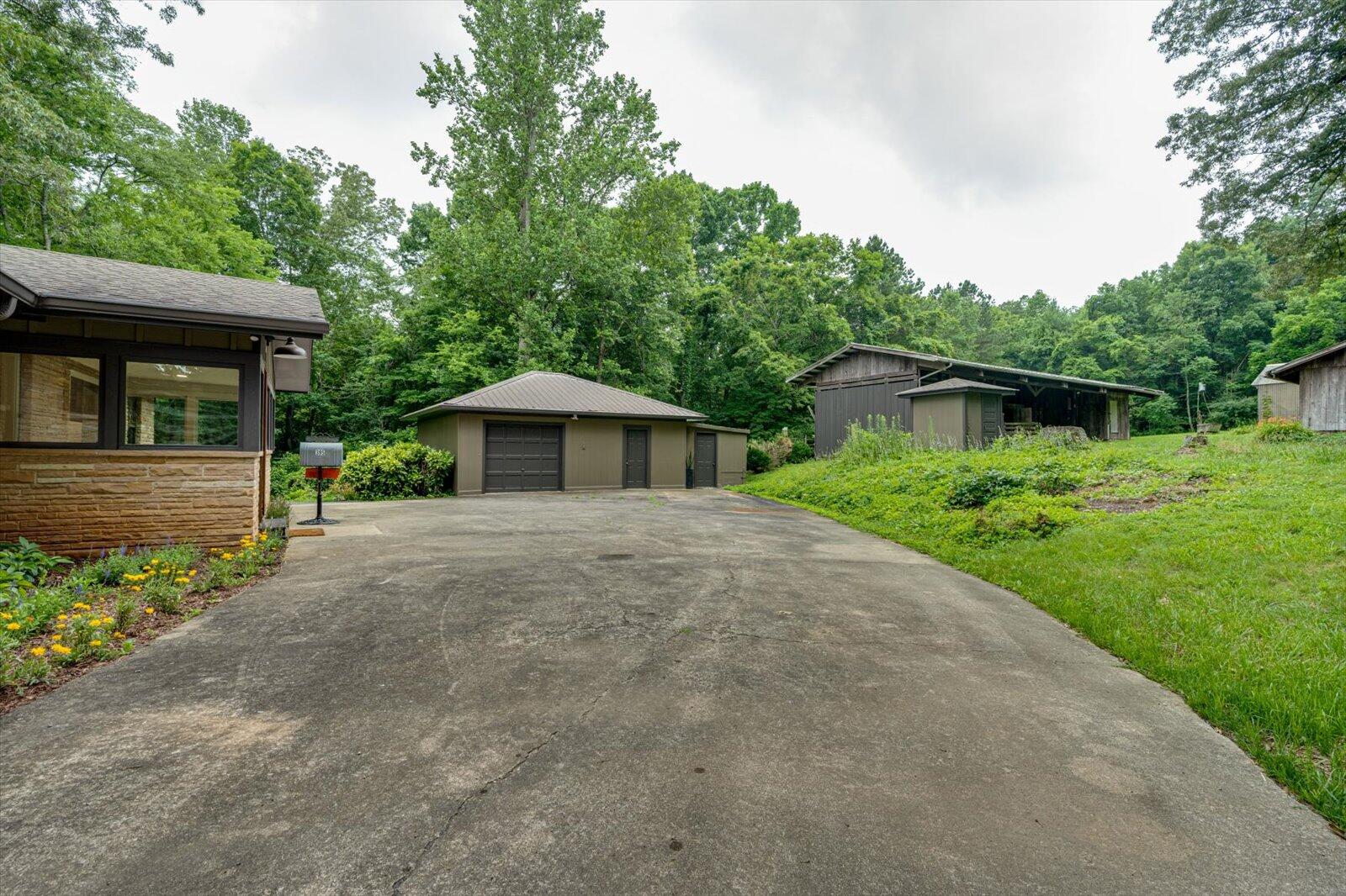 395 Robinson Lane Decatur, TN 37322 - Photo 33 of 54 32-395 Robinson Ln-31