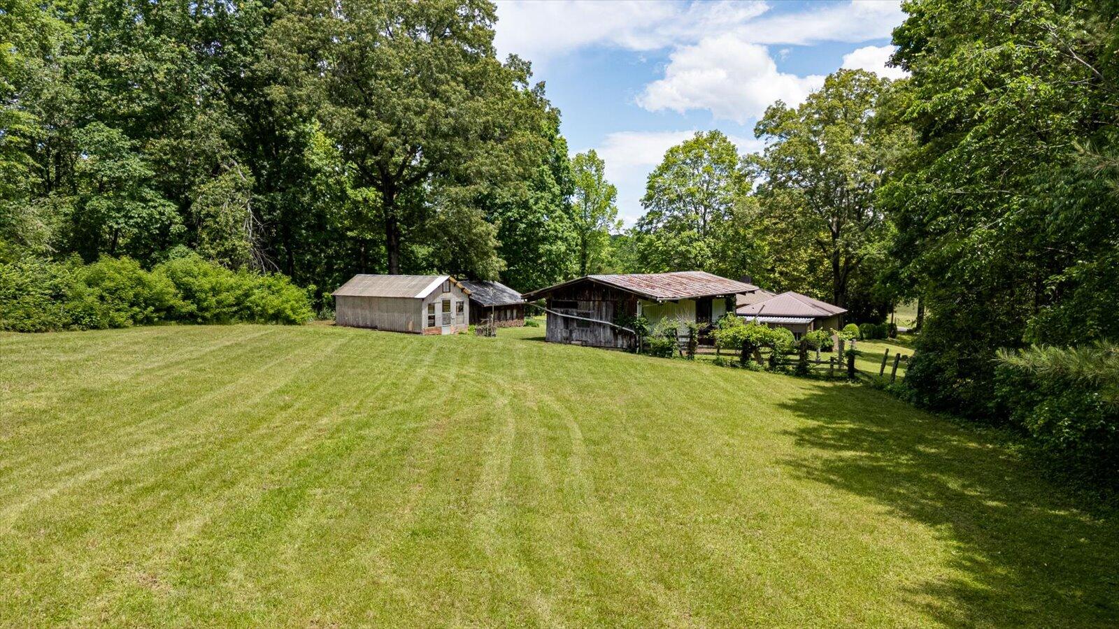 395 Robinson Lane Decatur, TN 37322 - Photo 47 of 54 48-395 Robinson Ln-47