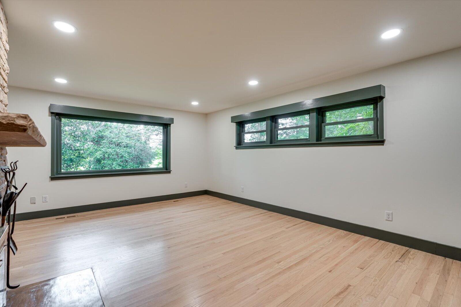 395 Robinson Lane Decatur, TN 37322 - Photo 9 of 54 08-395 Robinson Ln-7