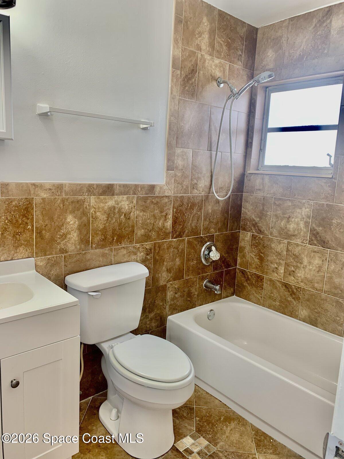 1625 Elizabeth Street, Unit 3A Melbourne, FL 32901 - Photo 4 of 6 4