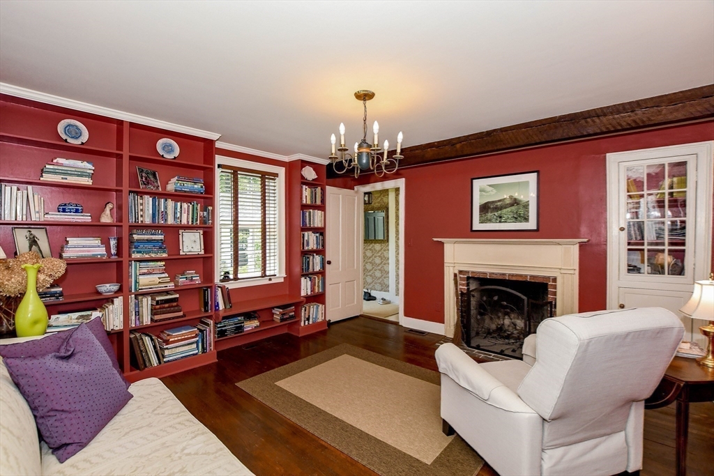 595 New Bedford Road Rochester, MA 02770 - Photo 17 of 37