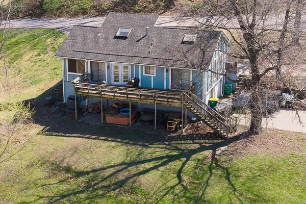 $299,950 | 12374 Pinehurst Drive, Kansas City, KS 66109