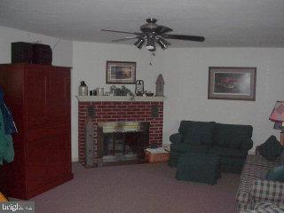 809 Furnace Hills Pike Lititz, PA 17543 - Photo 4 of 5