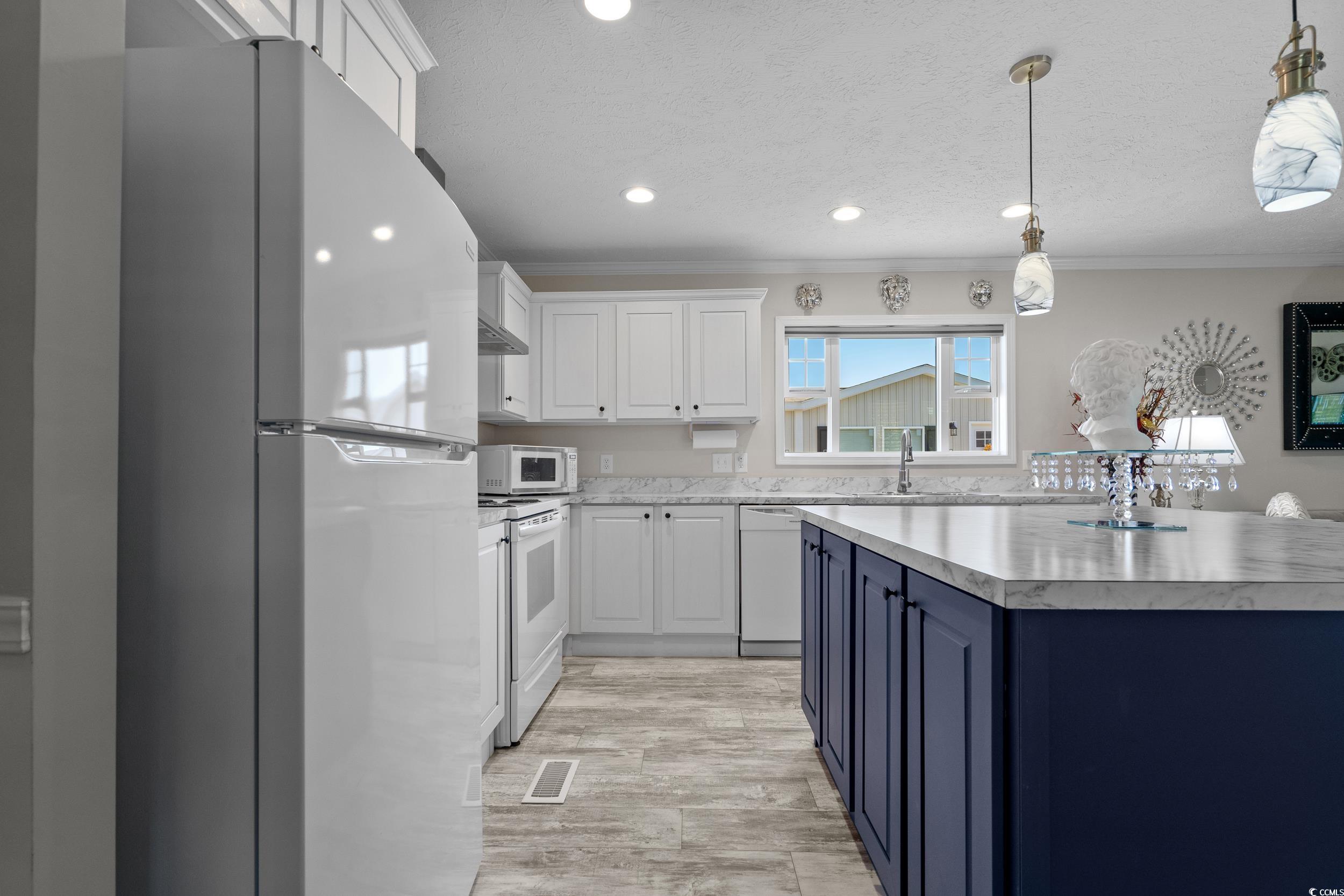 201 Air Stream Drive Myrtle Beach, SC 29577 - Photo 11 of 32