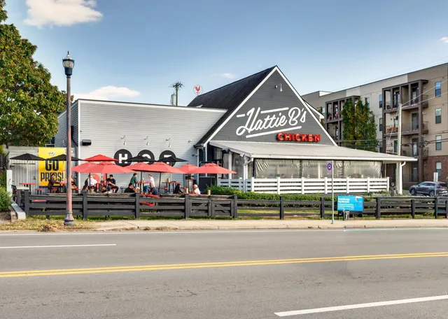 $2,100 | 2310 Elliott Avenue, Unit 127, Nashville, TN 37204