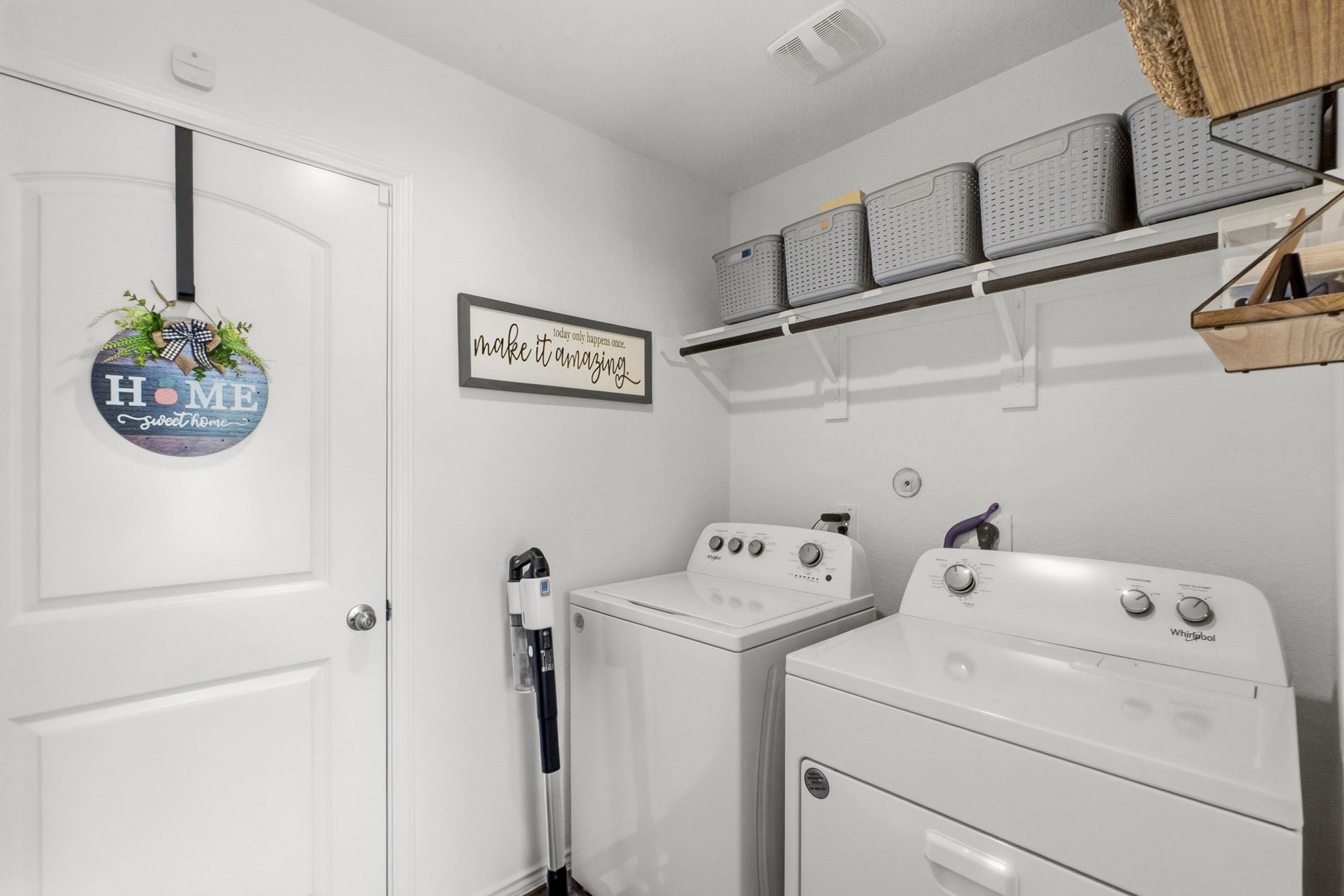 14114 Sandy Pnes Court Conroe, TX 77302 - Photo 8 of 43 Garage access through laundry room