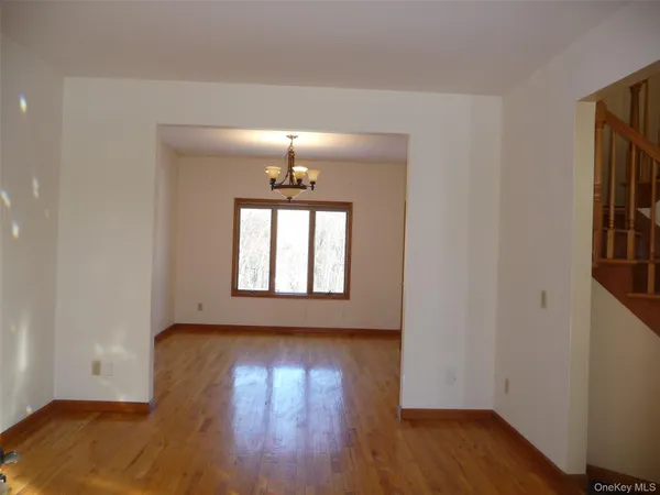 $4,700 | 49 Lane Gate Road, Wappingers Falls, NY 12590