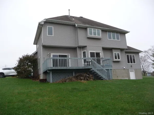 $4,700 | 49 Lane Gate Road, Wappingers Falls, NY 12590