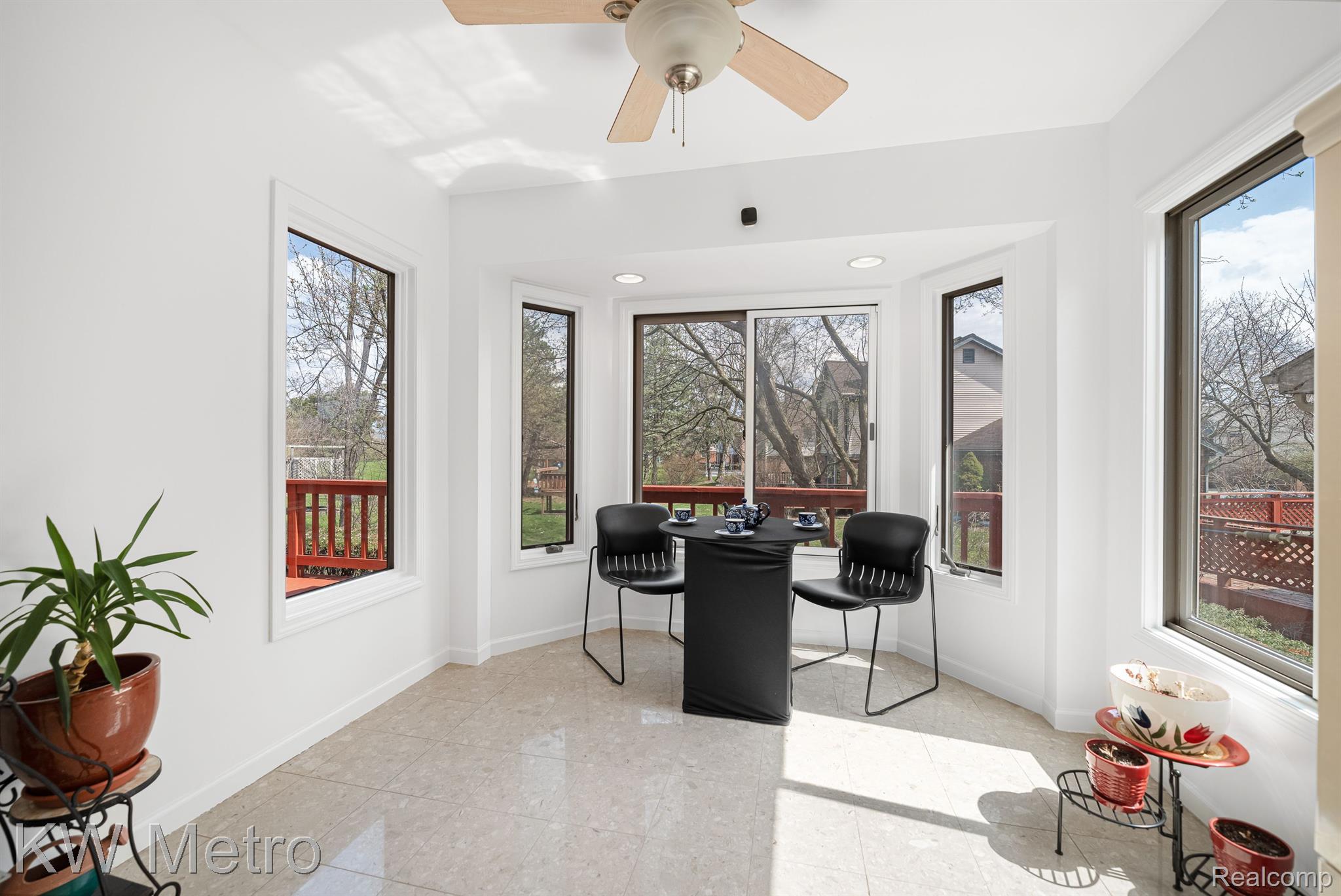 Breakfast Nook