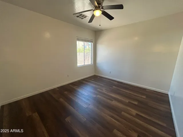 $1,895 | 7210 South 41st Drive, Phoenix, AZ 85041