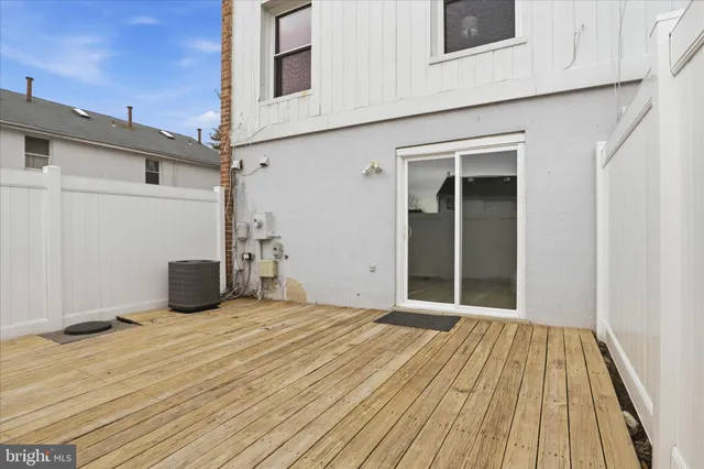 $364,500 | 9284 Canterbury Riding, Unit 61, Laurel, MD 20723