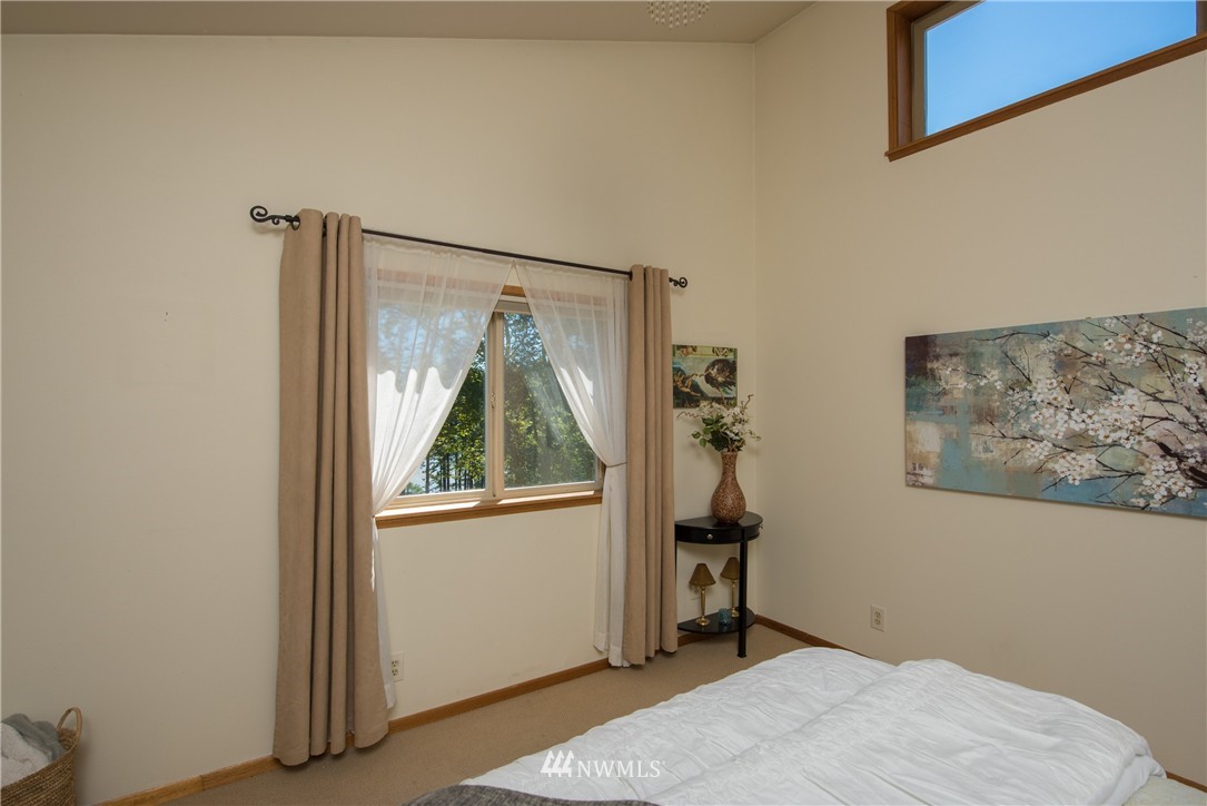 13575 Gibralter Road Anacortes, WA 98221 - Photo 12 of 24 Gallery Image 12
