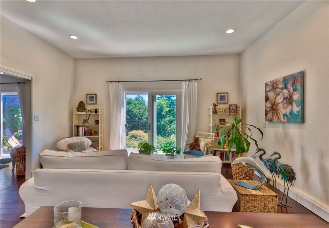13575 Gibralter Road Anacortes, WA 98221 - Photo 18 of 24 Gallery Image 18