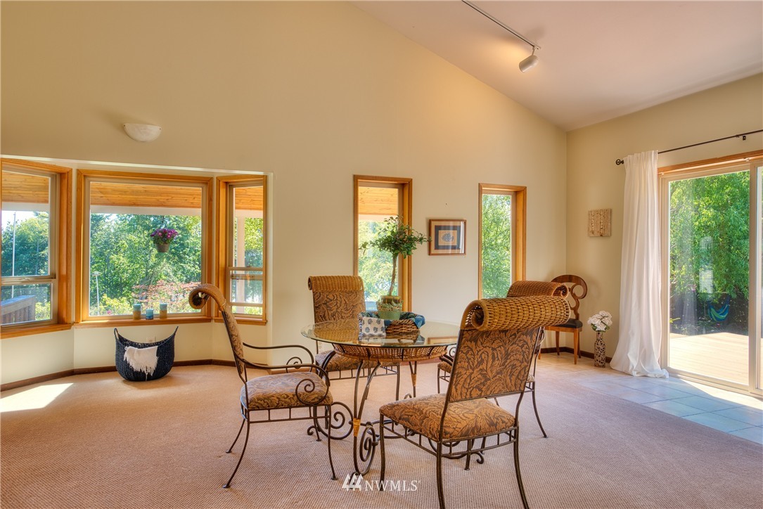 13575 Gibralter Road Anacortes, WA 98221 - Photo 10 of 24 Gallery Image 10