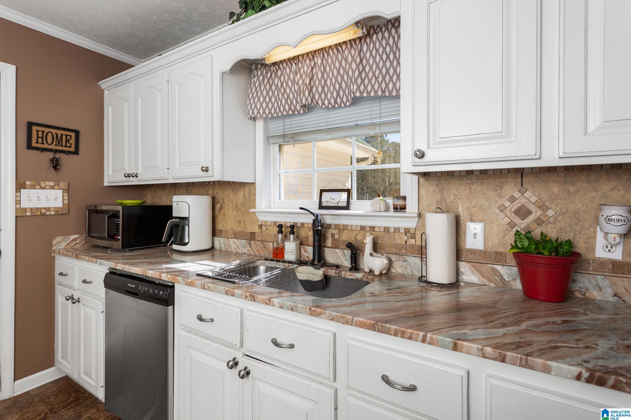 1487 Harts Ferry Road Ohatchee, AL 36271 - Photo 14 of 37