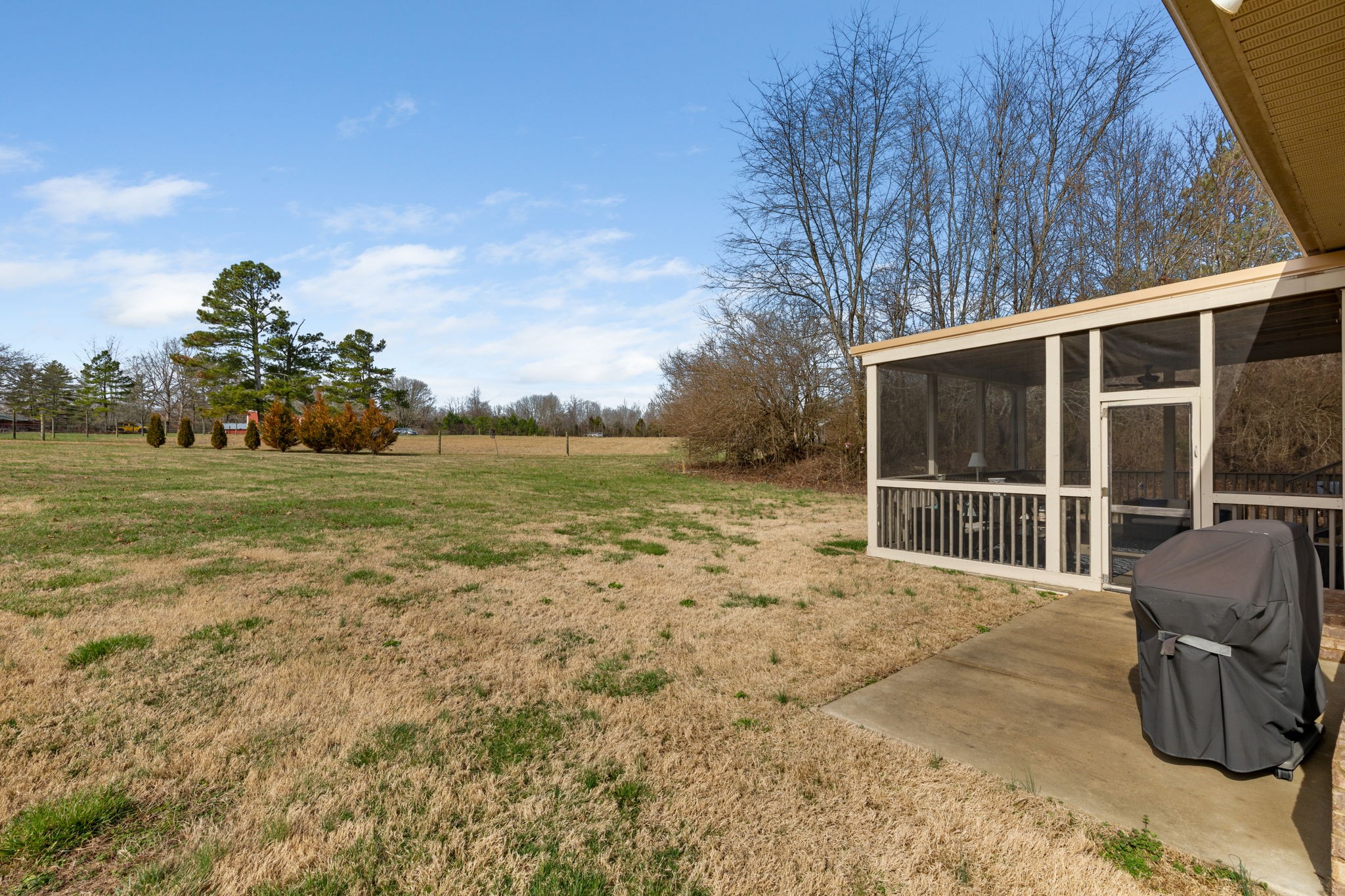 209 Hunters Ridge Drive Tullahoma, TN 37388 - Photo 6 of 54