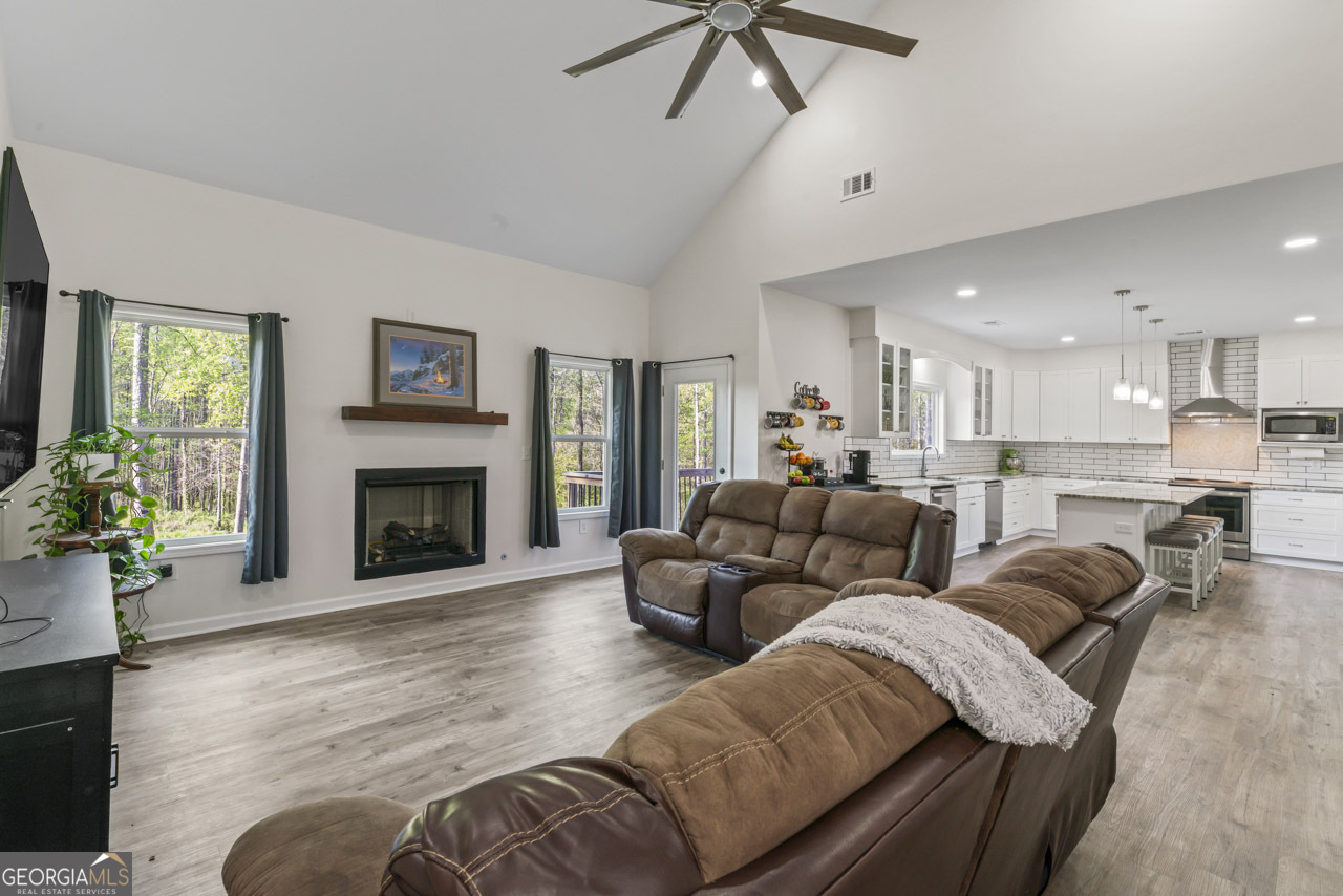 209 Shell Cove McDonough, GA 30252 - Photo 3 of 27