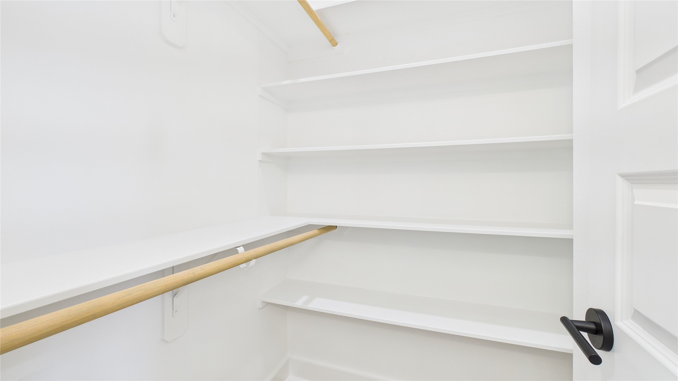 2426 Freeman Street Houston, TX 77009 - Photo 29 of 47 One of the primary closets.