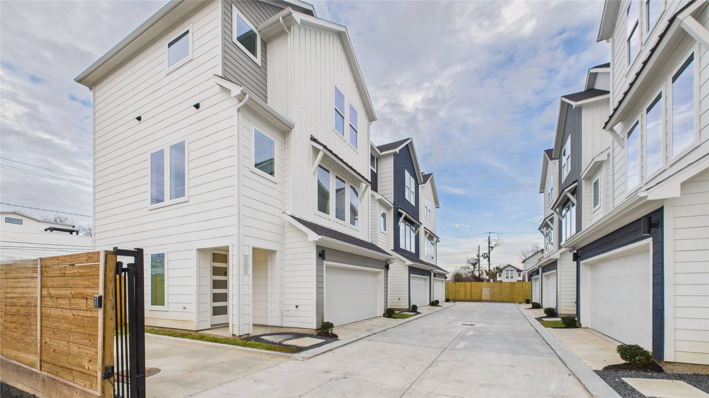 2426 Freeman Street Houston, TX 77009 - Photo 38 of 47 Eastside Terrace showcases six modern three-story homes with 3 bedrooms, 3.5 bathrooms, and a dedicated study.