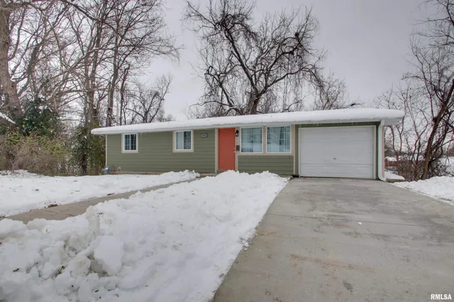 $184,900 | 1938 Stuart Street, Hannibal, MO 63401