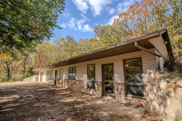 $499,000 | 207 Good News Lane, Cuba, MO 65453