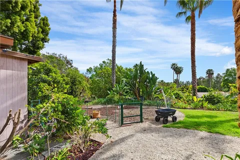 $4,695,000 | 27409 Pacific Coast Highway, Malibu, CA 90265