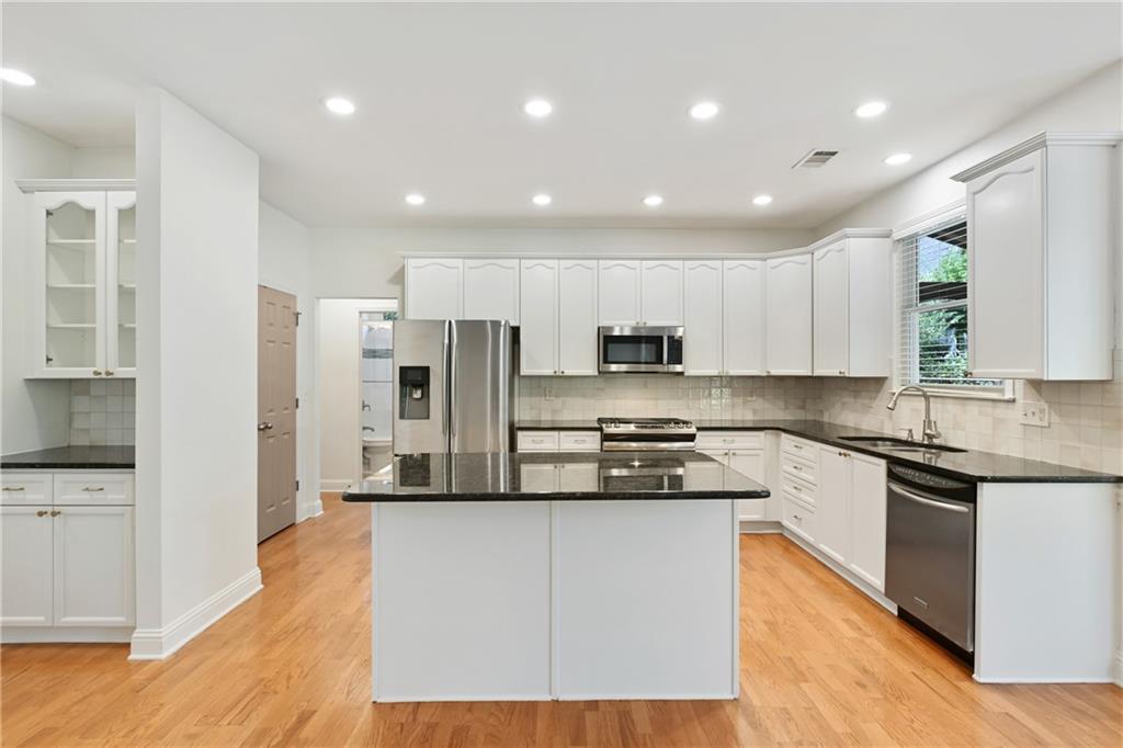 1643 Reserve Circle Decatur, GA 30033 - Photo 22 of 62