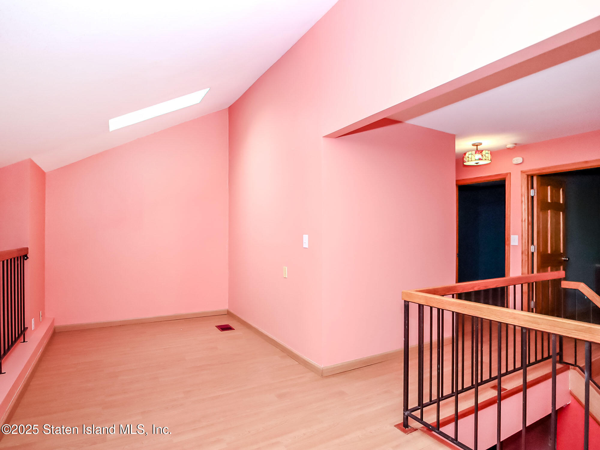 264 Timber Ridge Drive Staten Island, NY 10306 - Photo 21 of 31 a view of an empty room
