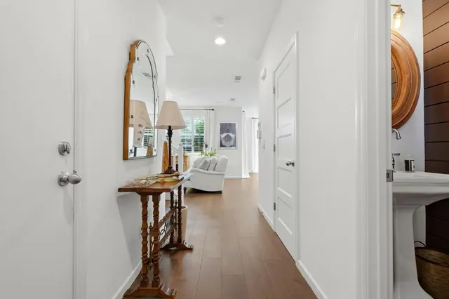 $450,000 | 1521 North Encoure Way, Clovis, CA 93619