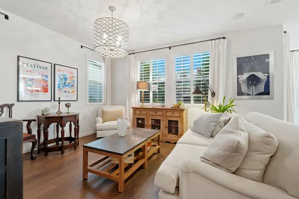 $450,000 | 1521 North Encoure Way, Clovis, CA 93619